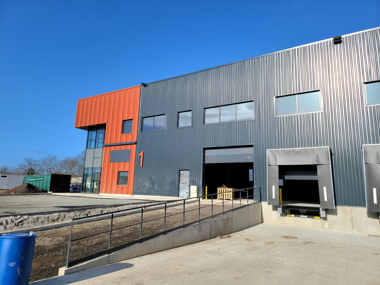 Local d'activité Saint-Ouen-l'Aumône 1510m² Location local d'activité Saint-Ouen-l'Aumône Val-d'Oise OLACT2105442 1